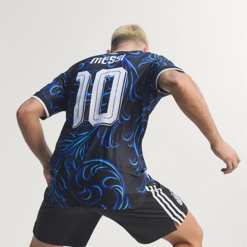 Adidas Camiseta Alternativa Selección Argentina 26 Messi Versión Jugador Black / Lucid Blue / Blue Burst