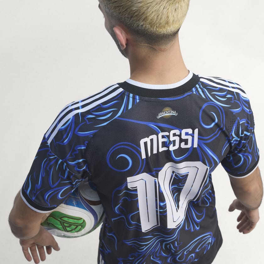Adidas Camiseta Alternativa Selección Argentina 26 Messi Versión Jugador Black / Lucid Blue / Blue Burst