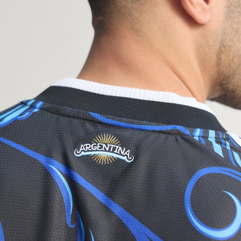 Adidas Camiseta Alternativa Selección Argentina 26 Versión Jugador Black / Lucid Blue / Blue Burst